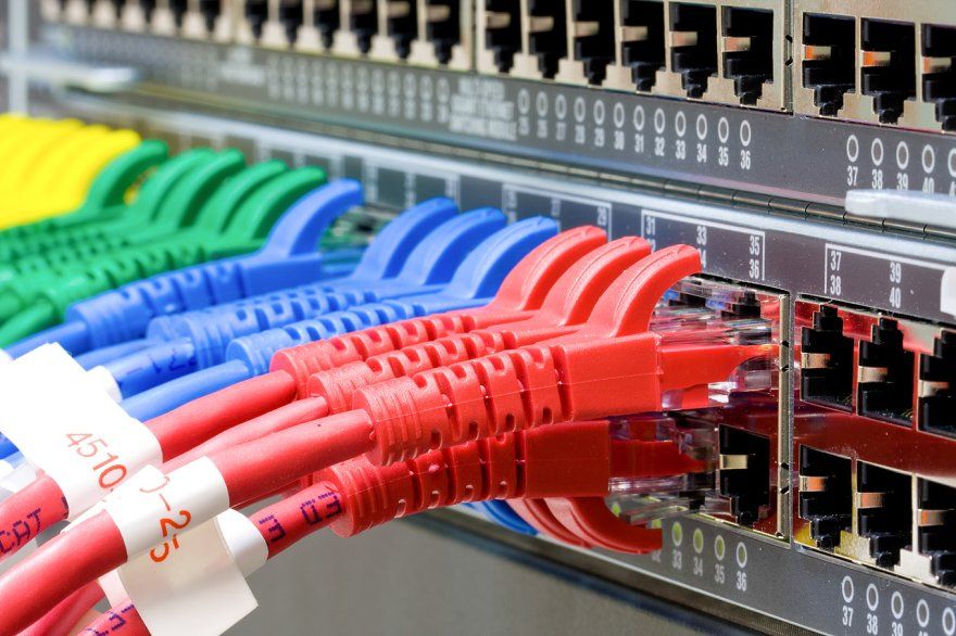 Switch คืออะไร มีการทำงาน มีประโยชน์อย่างไร ต่างกับ Router ยังไง ...